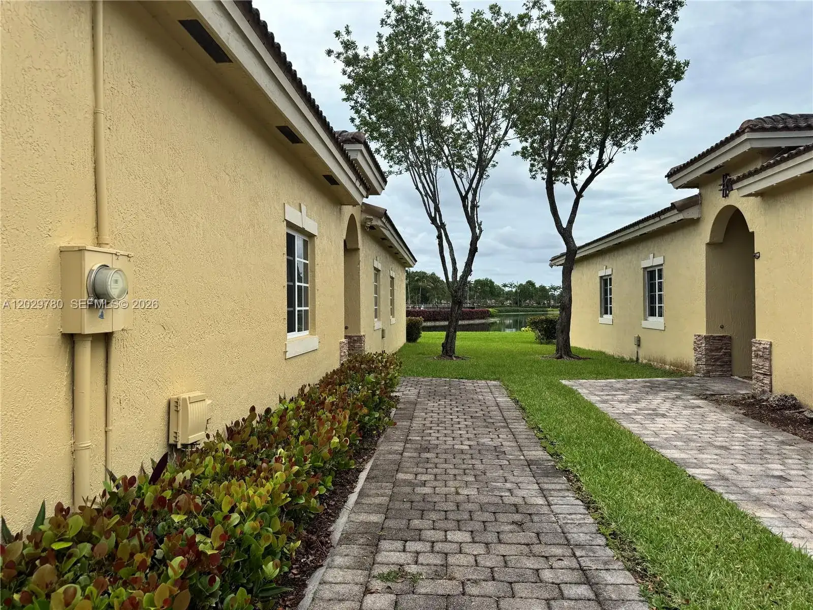 3384 NE 11th Dr, Homestead FL 33033 photo 5