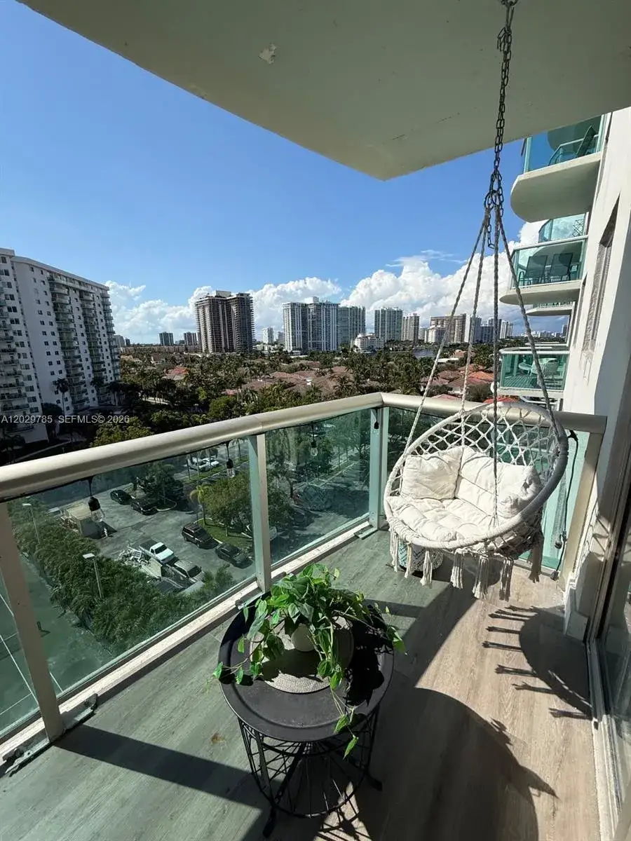 19370 Collins Ave # 912, Sunny Isles Beach FL 33160
