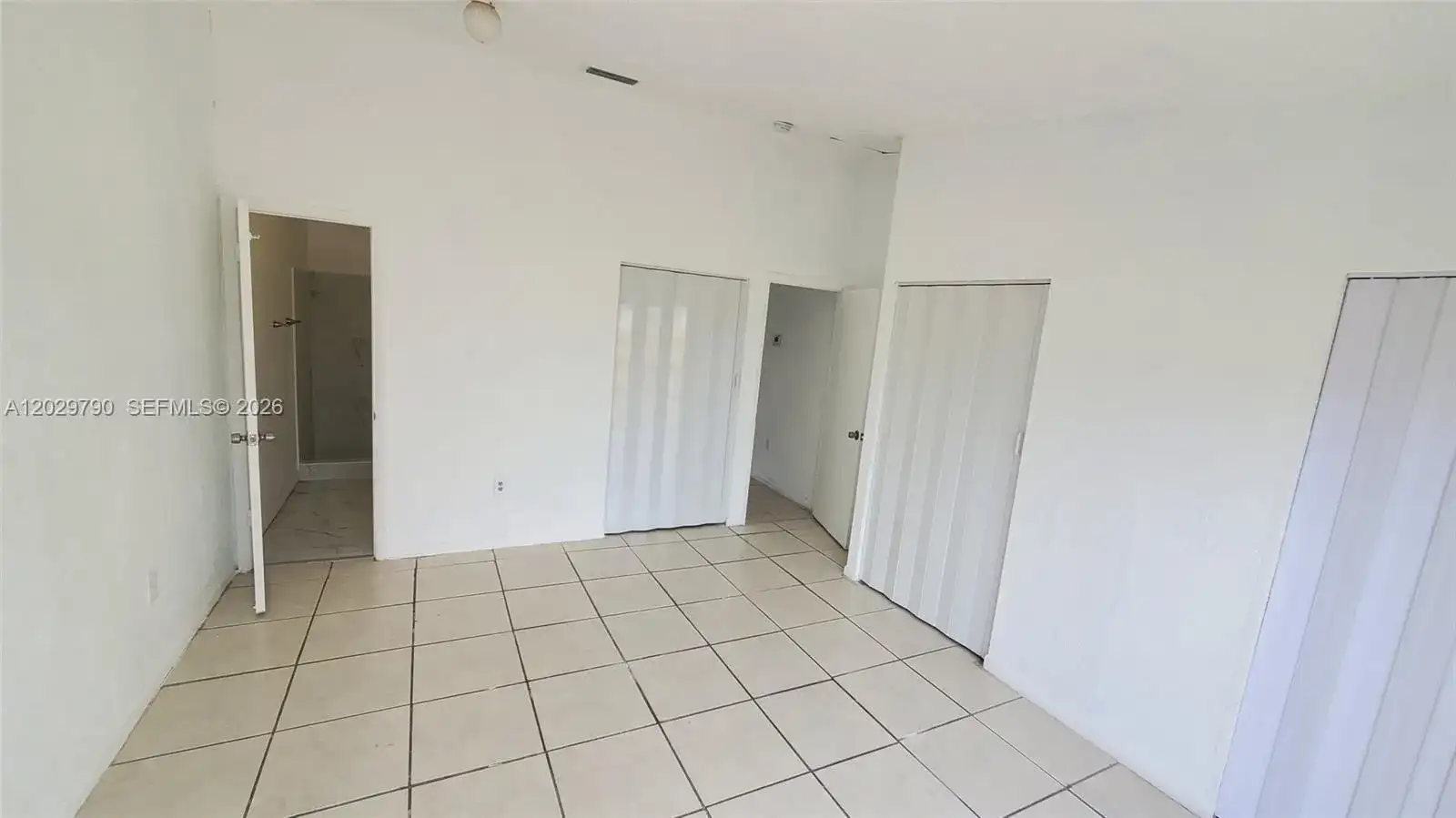 18047 NW 41ST PL # 0, Miami FL 33055 photo 4