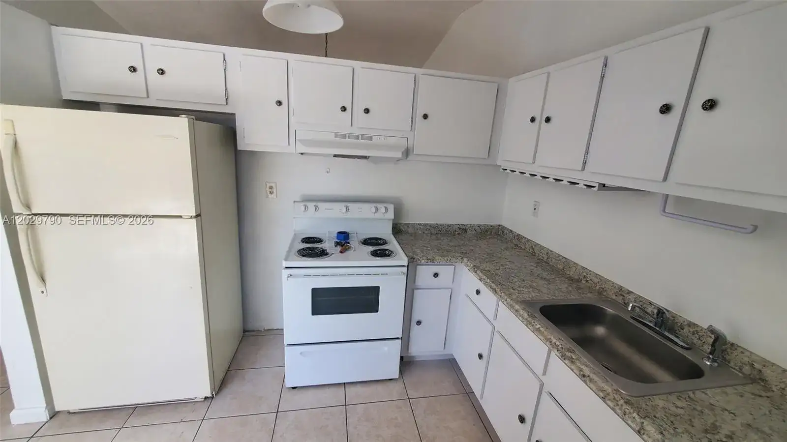 18047 NW 41ST PL # 0, Miami FL 33055 photo 5