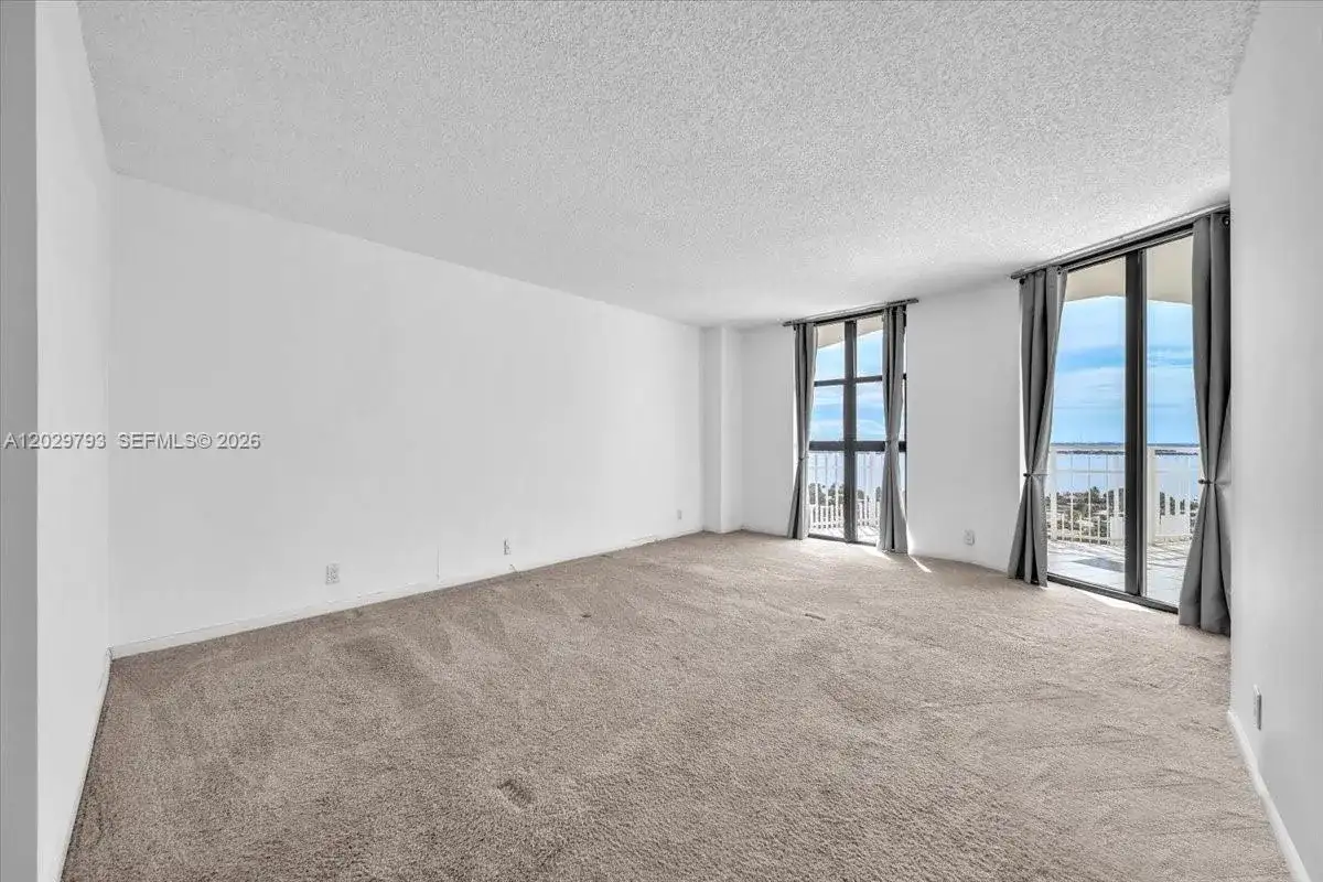 1000 Quayside Ter # 10, Miami FL 33138 photo 5