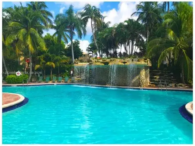 9619 Fontainebleau Blvd # 419, Miami FL 33172 photo 2