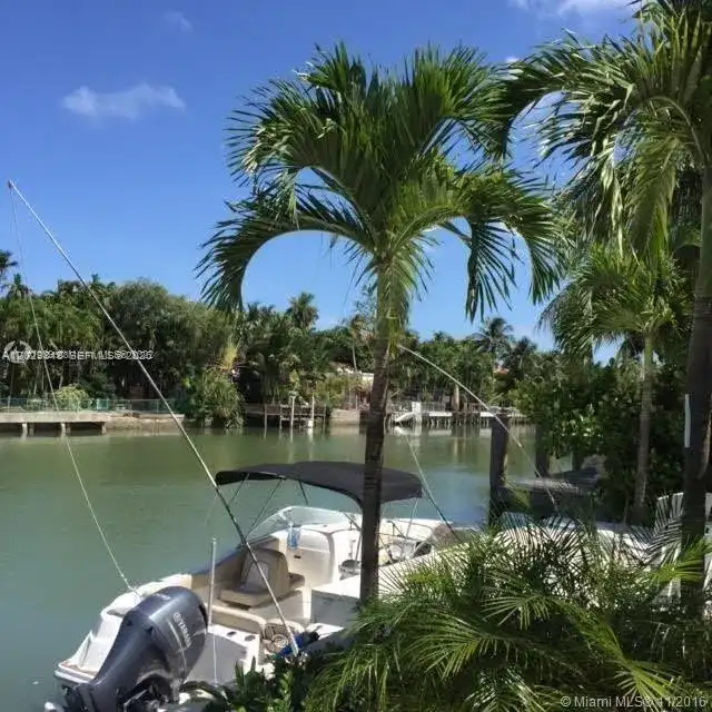 3921 N Meridian Ave # 3C, Miami Beach FL 33140