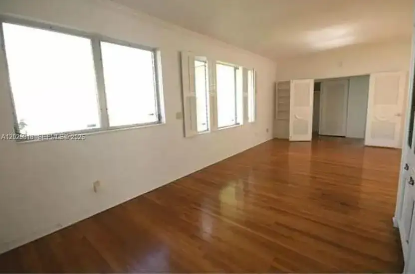 3921 N Meridian Ave # 3C, Miami Beach FL 33140 photo 2
