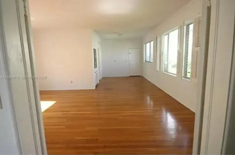 3921 N Meridian Ave # 3C, Miami Beach FL 33140 photo 3