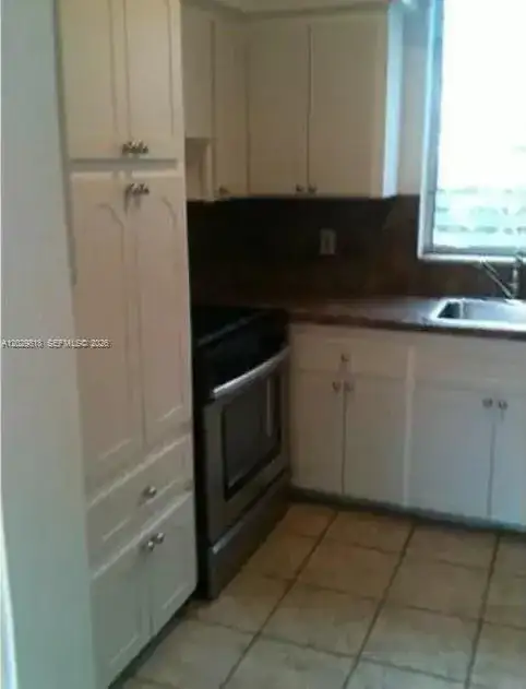 3921 N Meridian Ave # 3C, Miami Beach FL 33140 photo 4