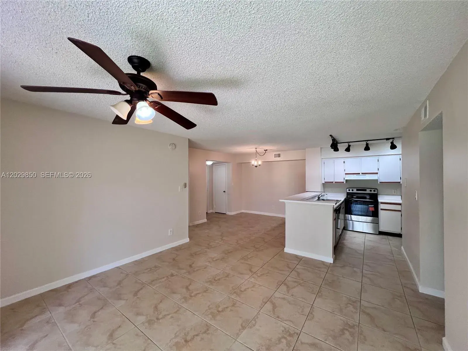 640 S Park Rd # 4, Hollywood FL 33021