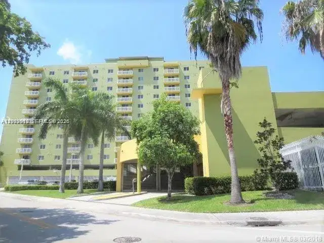 816 NW 11th St # 801, Miami FL 33136 photo 2