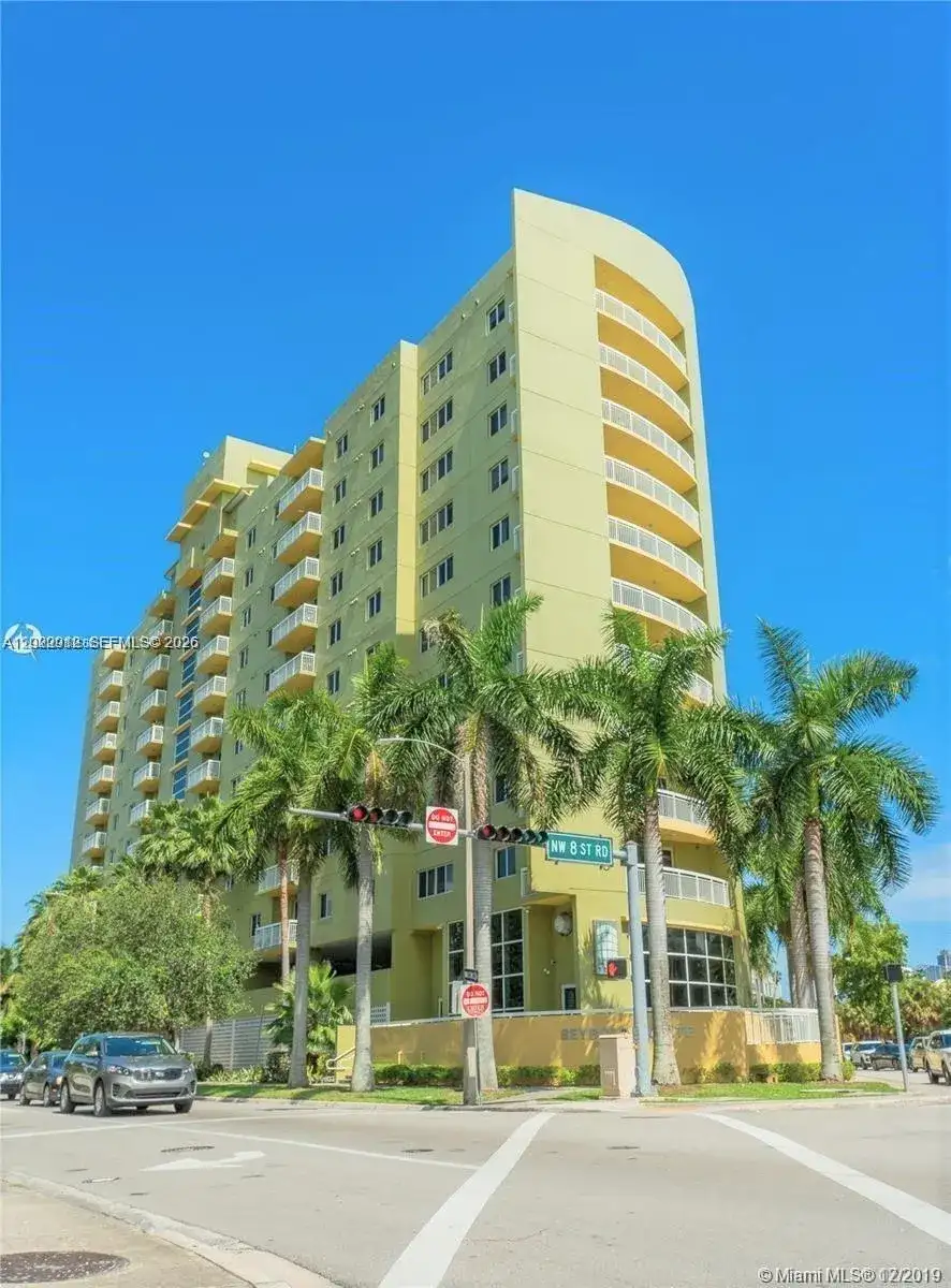 816 NW 11th St # 801, Miami FL 33136 photo 3