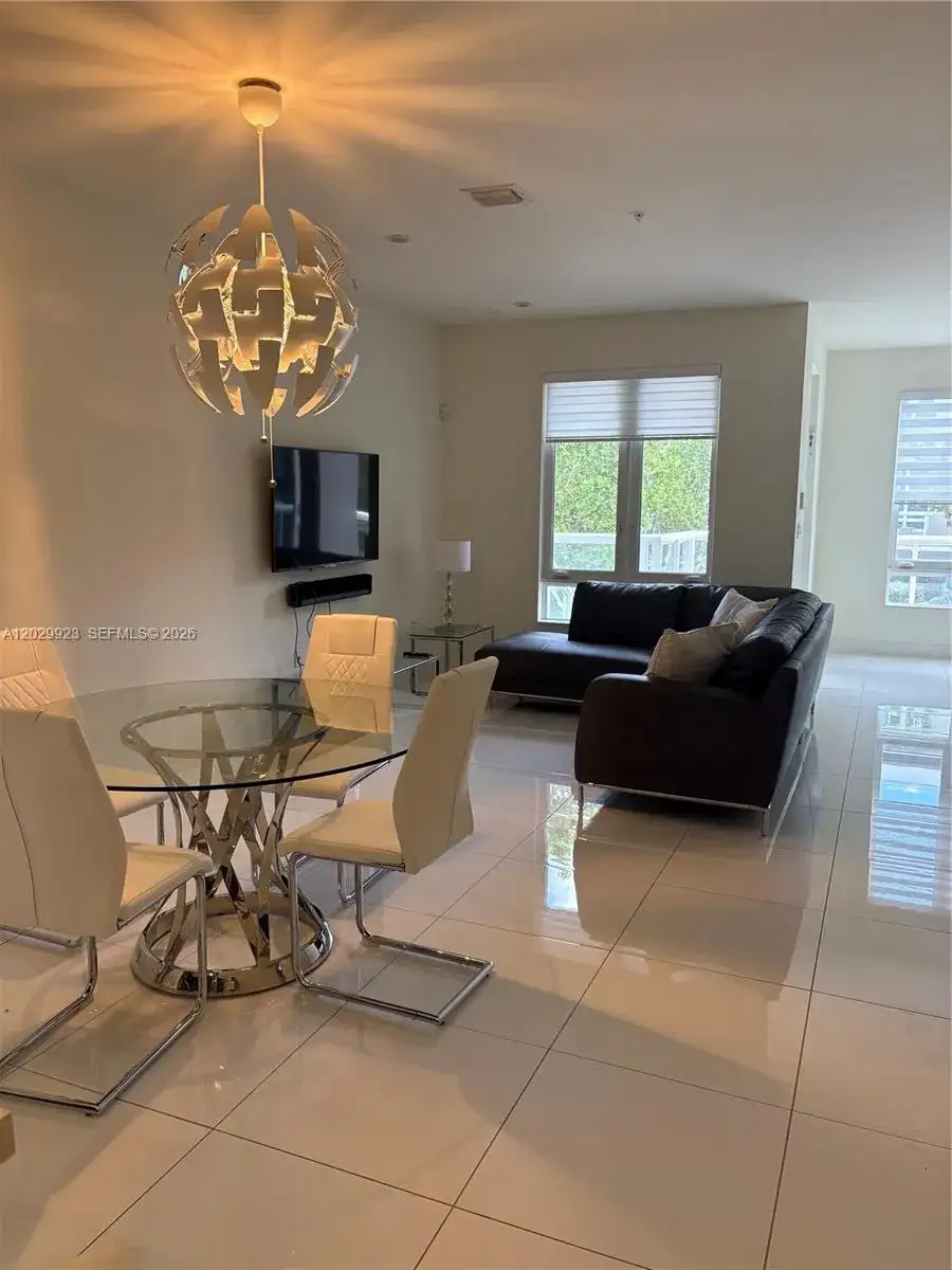10220 NW 63rd Ter # 221, Doral FL 33178 photo 2