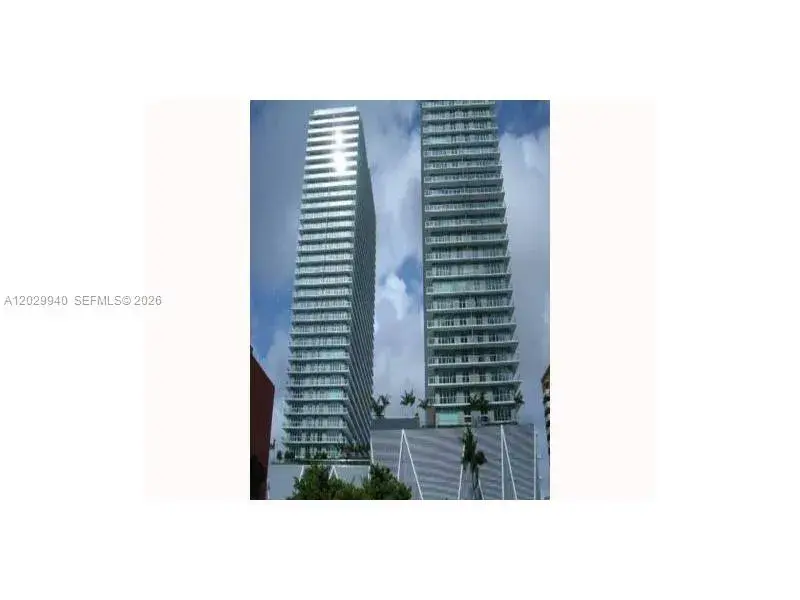 1111 SW 1 AV, Miami FL 33130