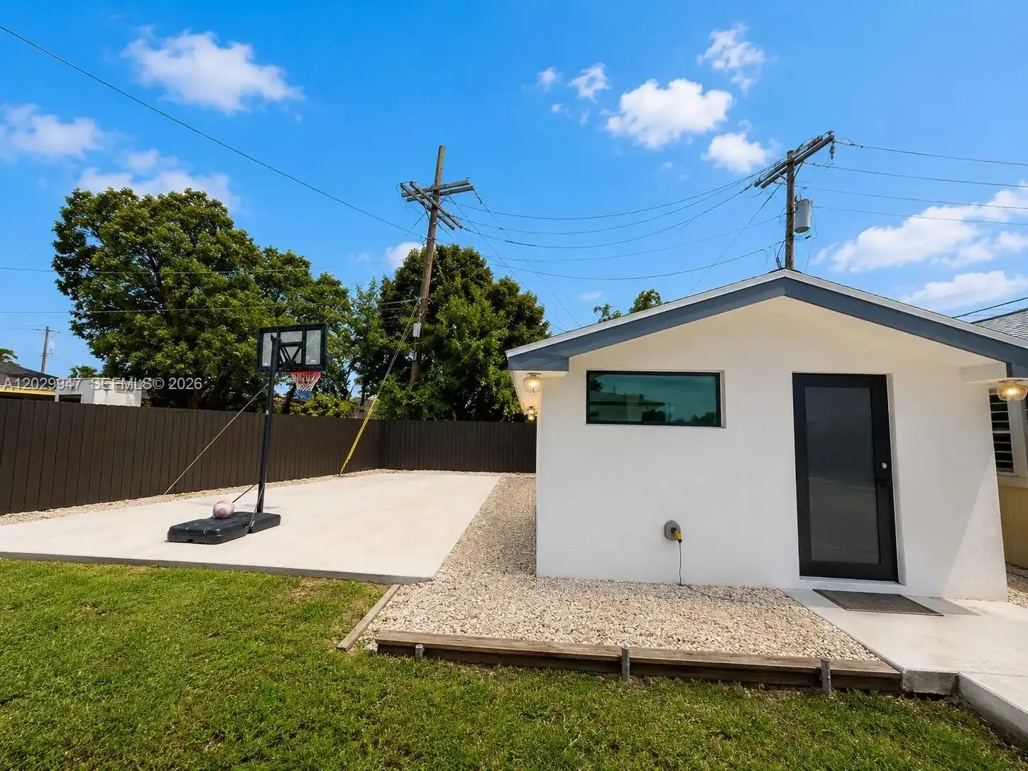 5350 NW 174th Dr, Miami Gardens FL 33055