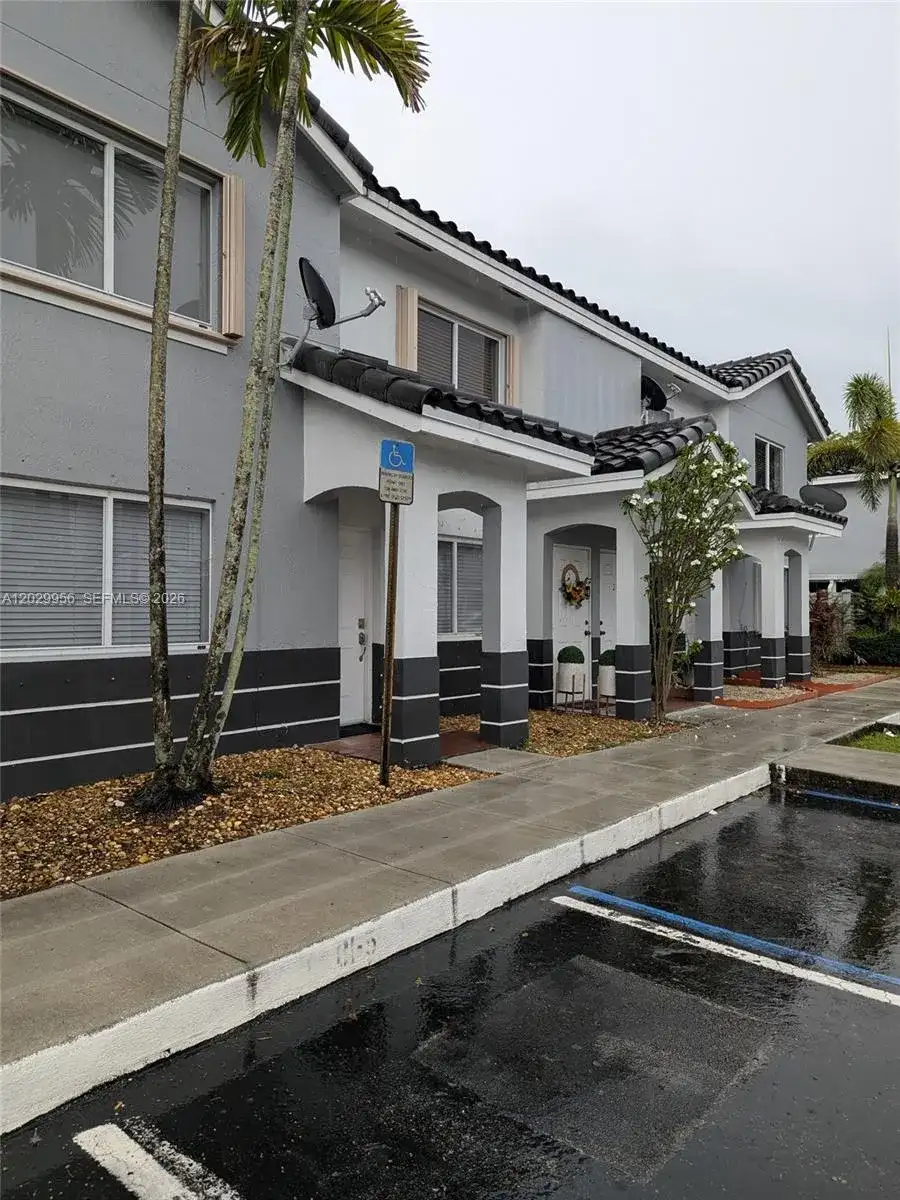 7981 SW 152nd Ave # 1703, Miami FL 33193 photo 2