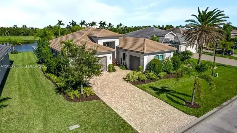 10729 SW Matisse Ln, Port St. Lucie FL 34987 photo 2