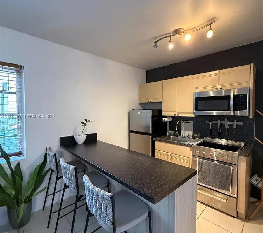 601 Michigan Ave # 3, Miami Beach FL 33139