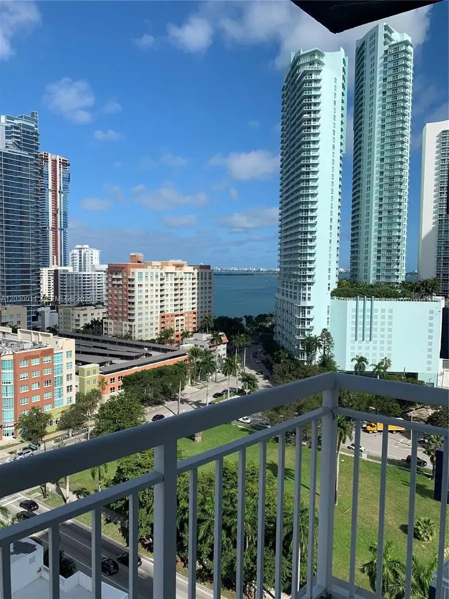 275 NE 18th # 1709, Miami FL 33132 photo 4
