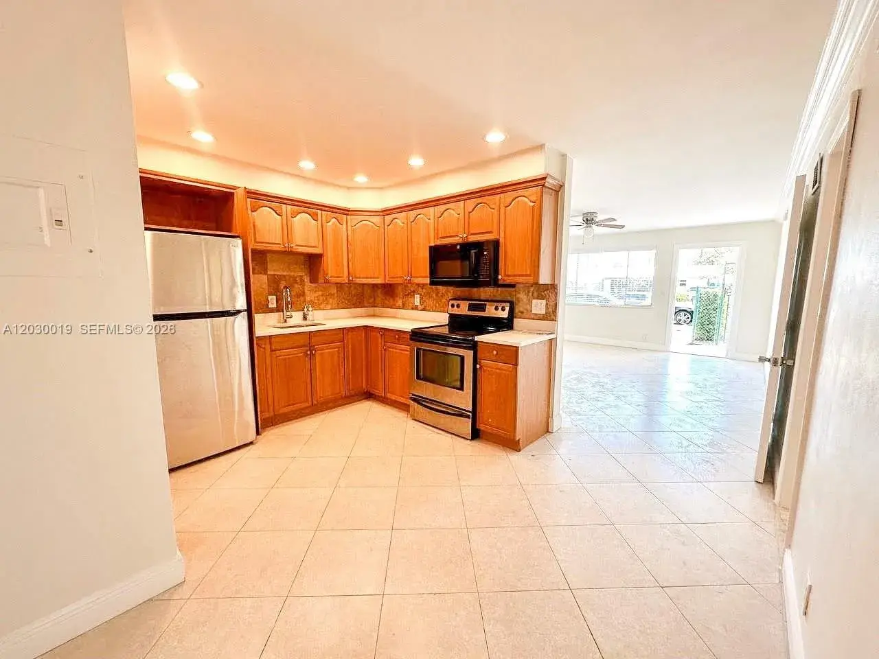 2175 NE 56th St # 110, Fort Lauderdale FL 33308