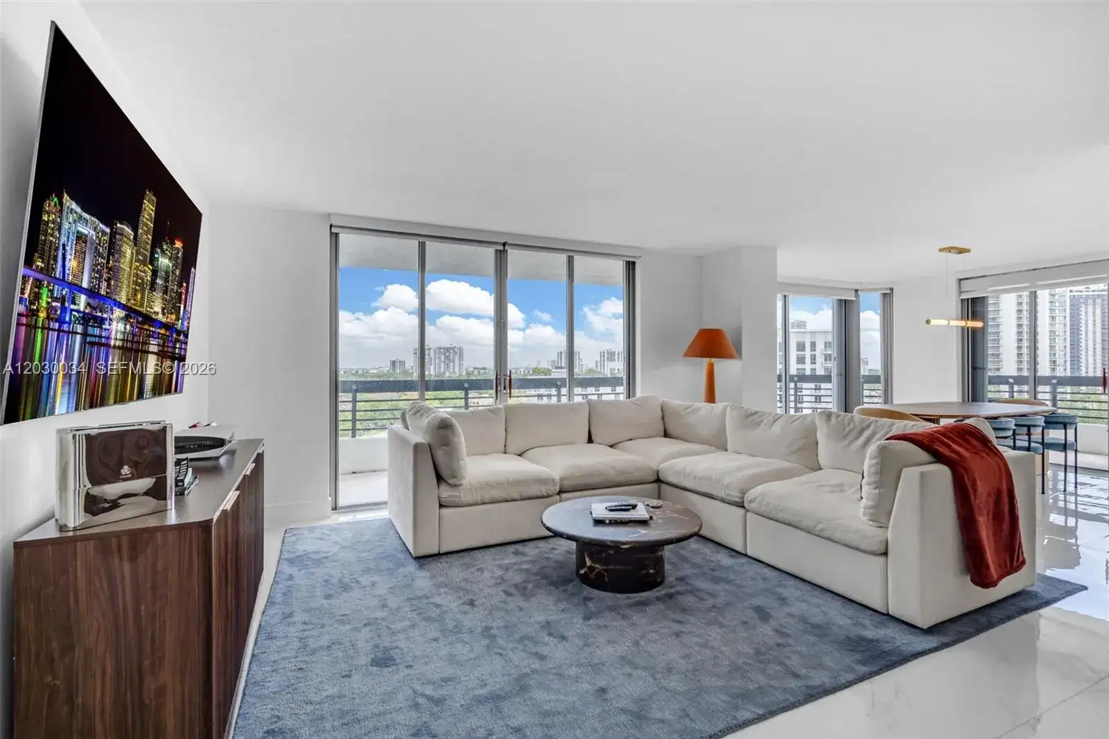 3500 Mystic Pointe Dr # 1205, Aventura FL 33180 photo 3