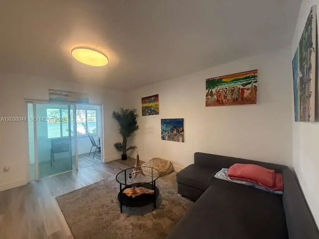 18900 NE 3rd Ct # 509, Miami FL 33179 photo 4
