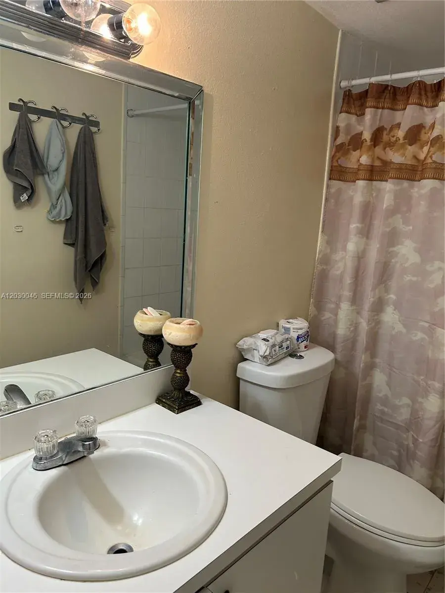 18051 NW 68th Ave # K104, Hialeah FL 33015