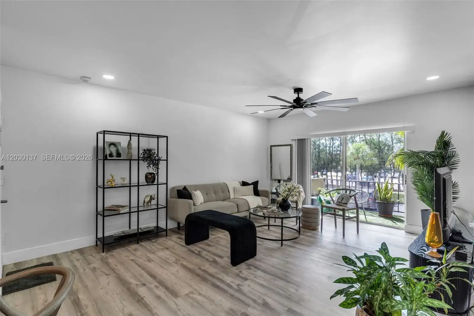 13726 SW 90th Ave # 28, Miami FL 33176 photo 3