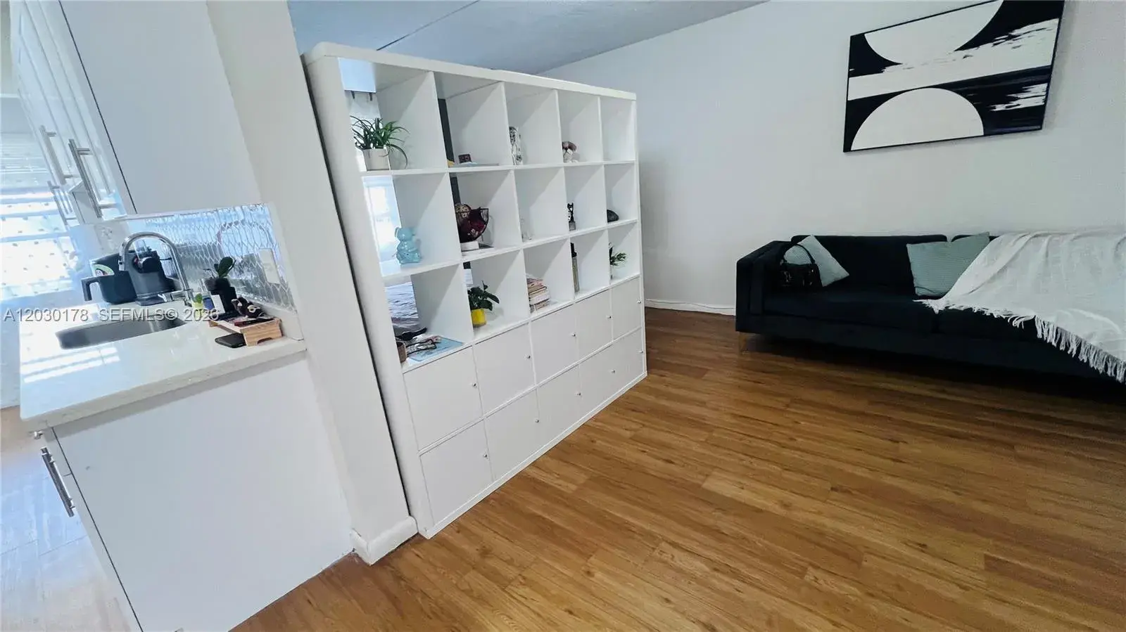 1100 NE 1st Ct # 213, Hallandale Beach FL 33009