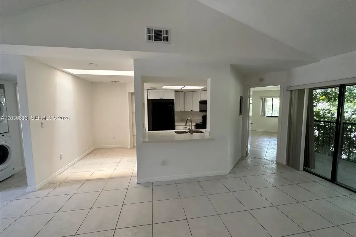 9607 SW 138th Ave, Miami FL 33186