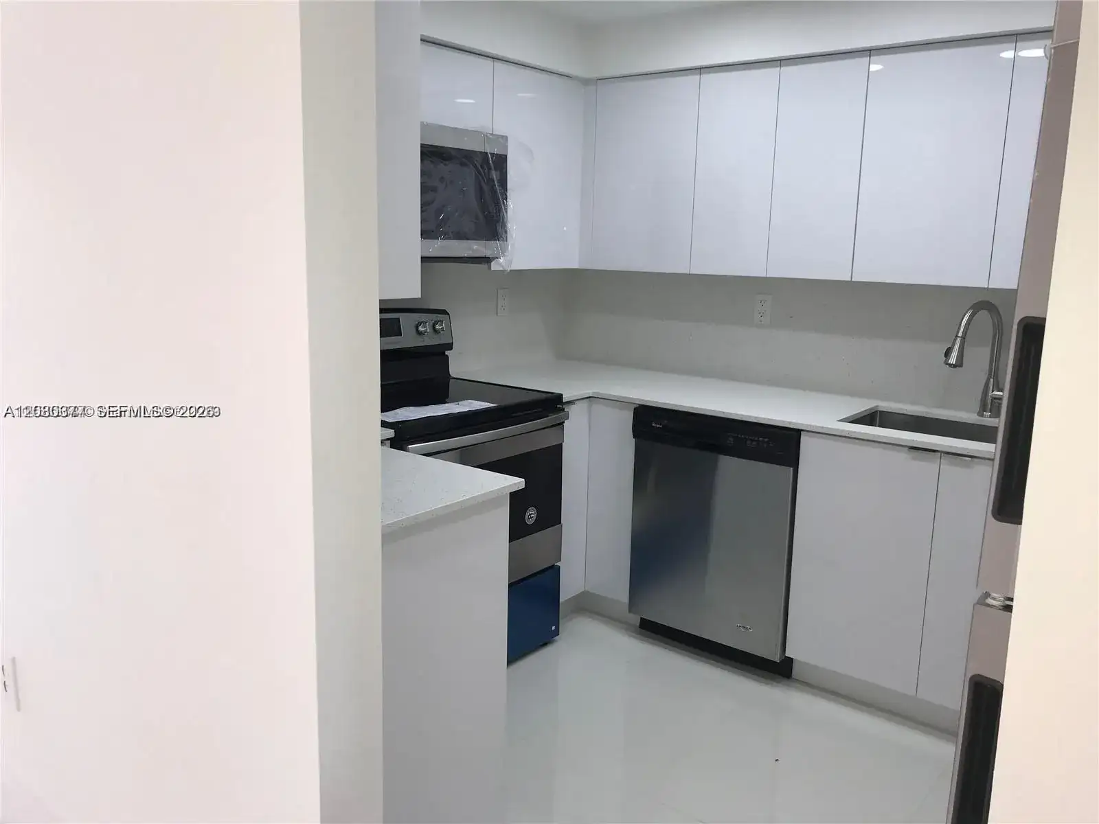 200 178th Dr # 702, Sunny Isles Beach FL 33160 photo 5