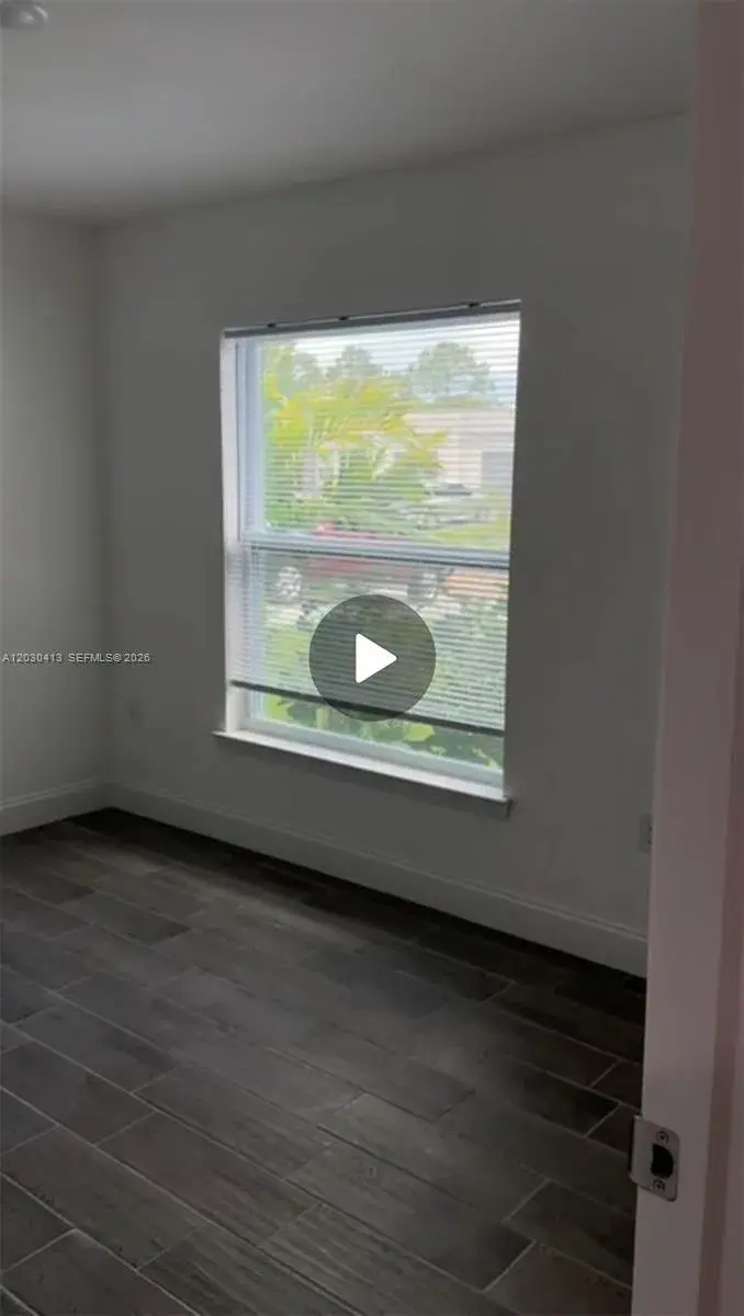 5016-5018 SW 24 ST, Lehigh Acres FL 33973