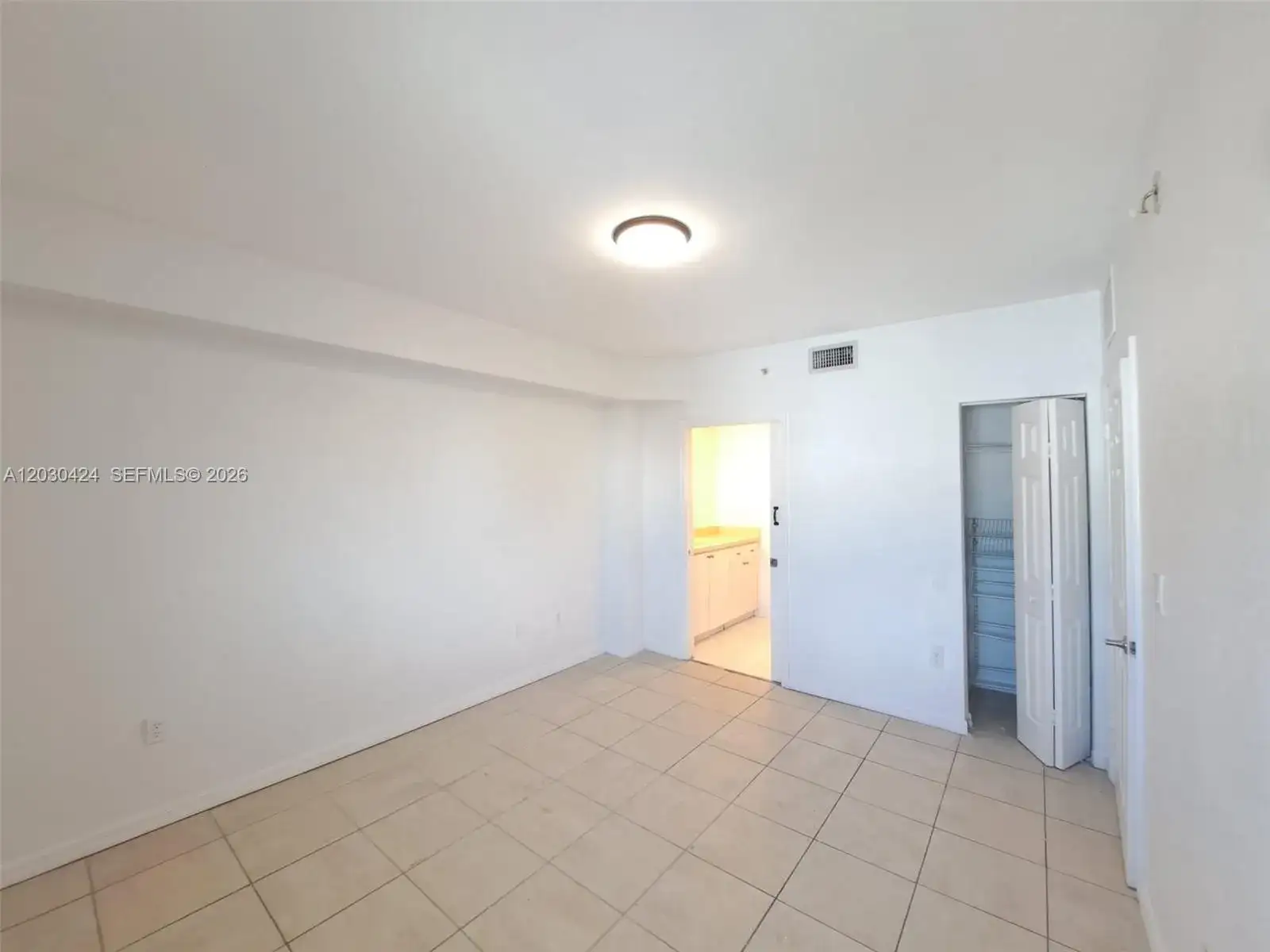 120 SW 8th Ave # 903, Miami FL 33130 photo 3