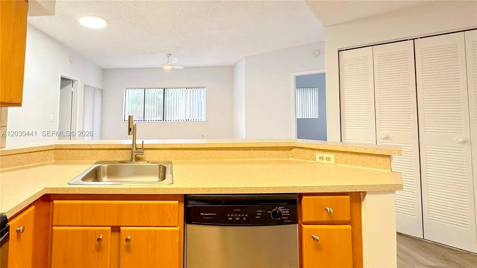 2445 SW 18th Ter # 107, Fort Lauderdale FL 33315