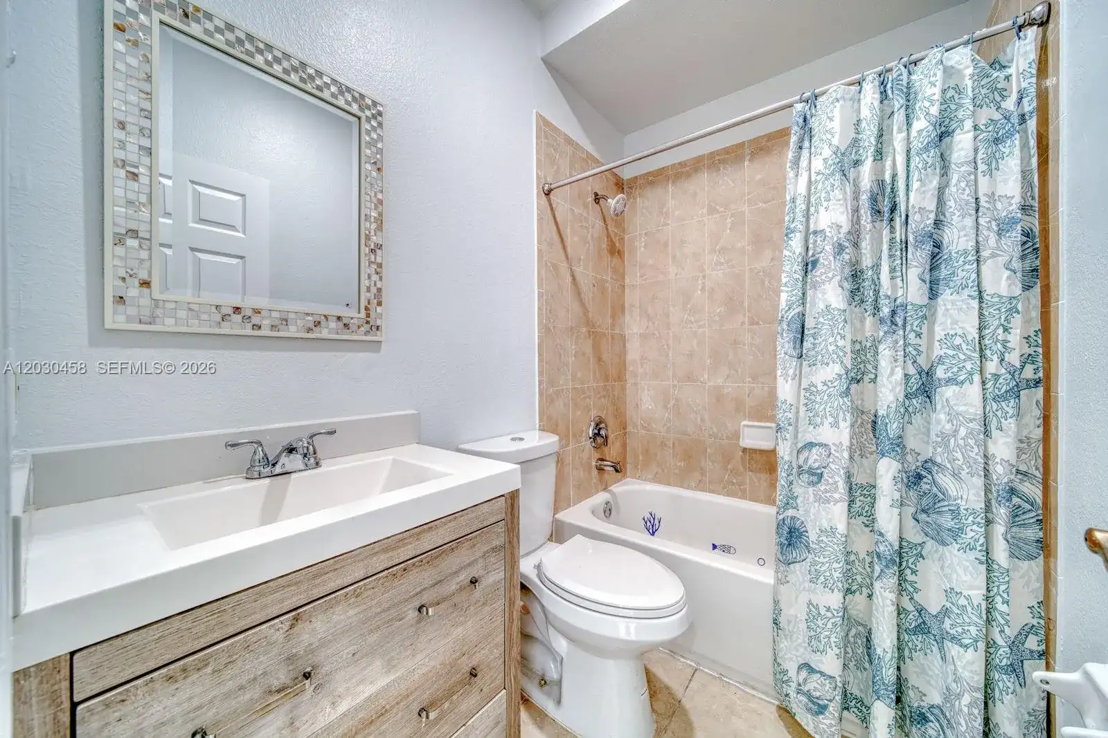 27240 SW 138th Path, Homestead FL 33032 photo 4