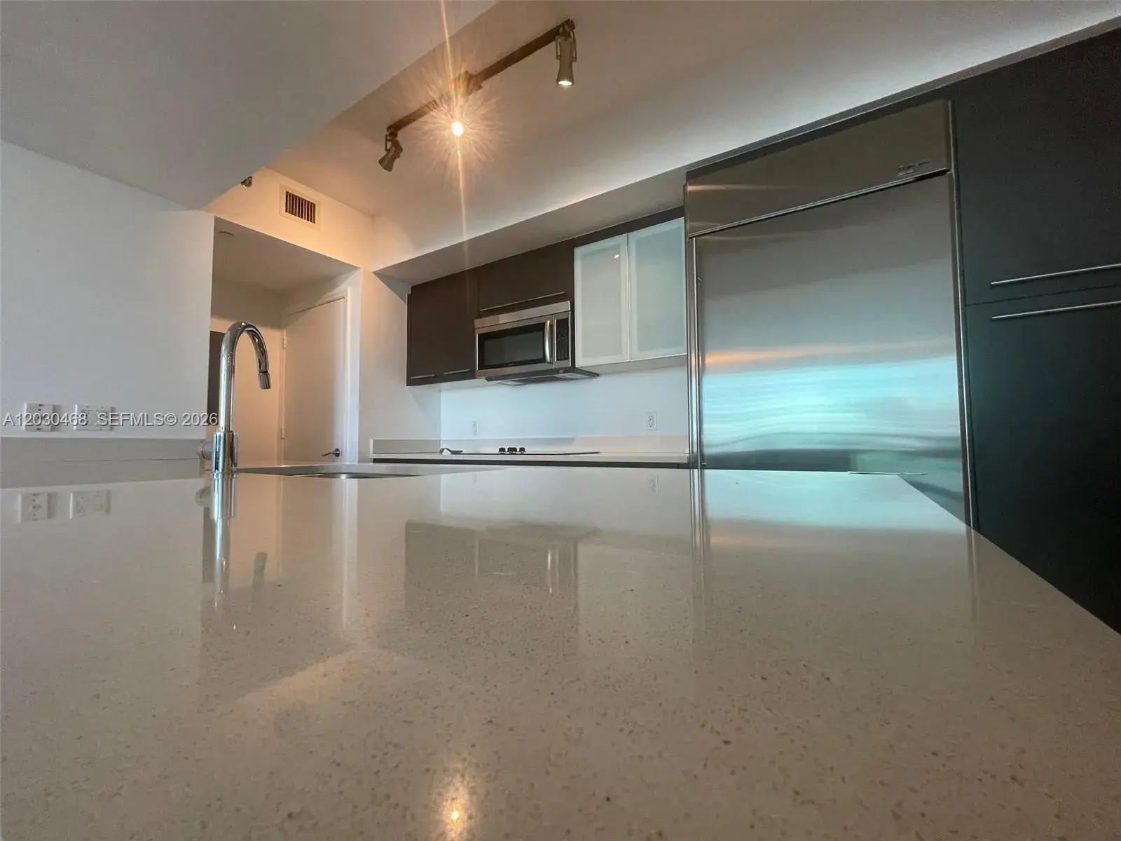 500 Brickell Ave # 3105, Miami FL 33131