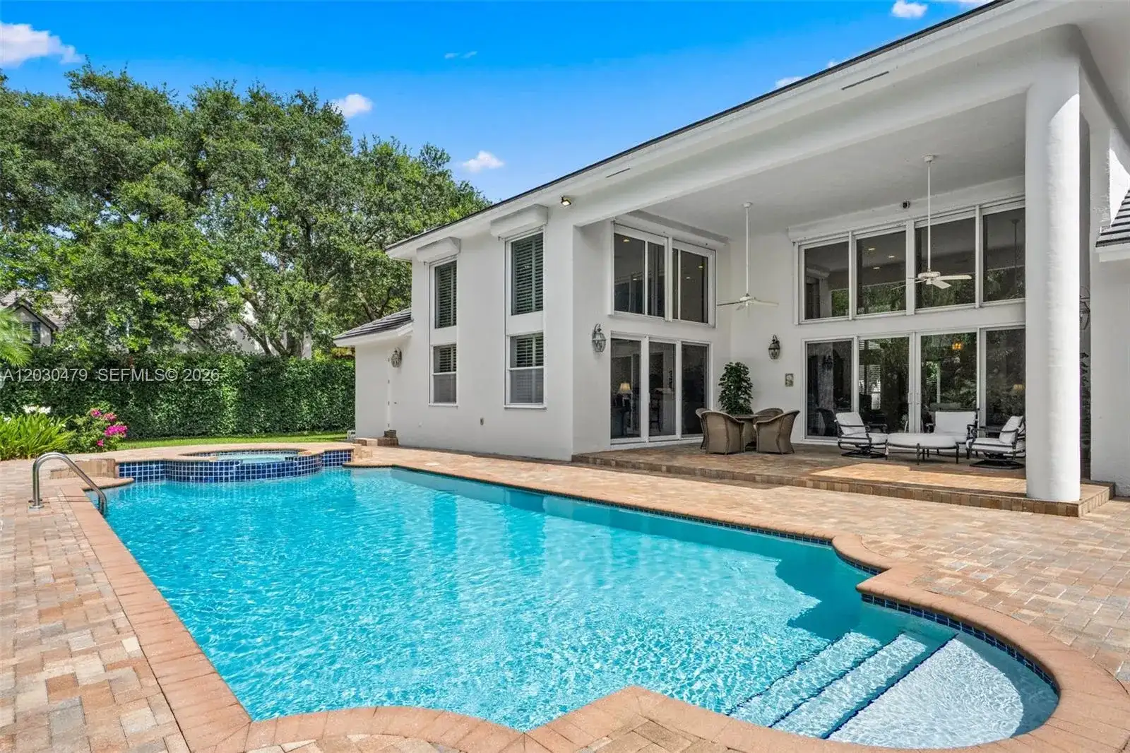 6020 W Suburban Dr, Pinecrest FL 33156 photo 2