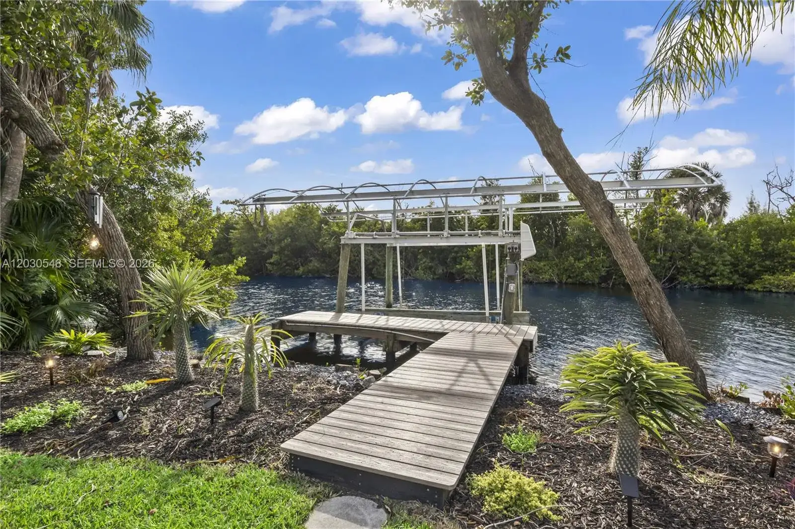 7150 Cobiac Dr, Other City - In The State Of Florida FL 33956 photo 2