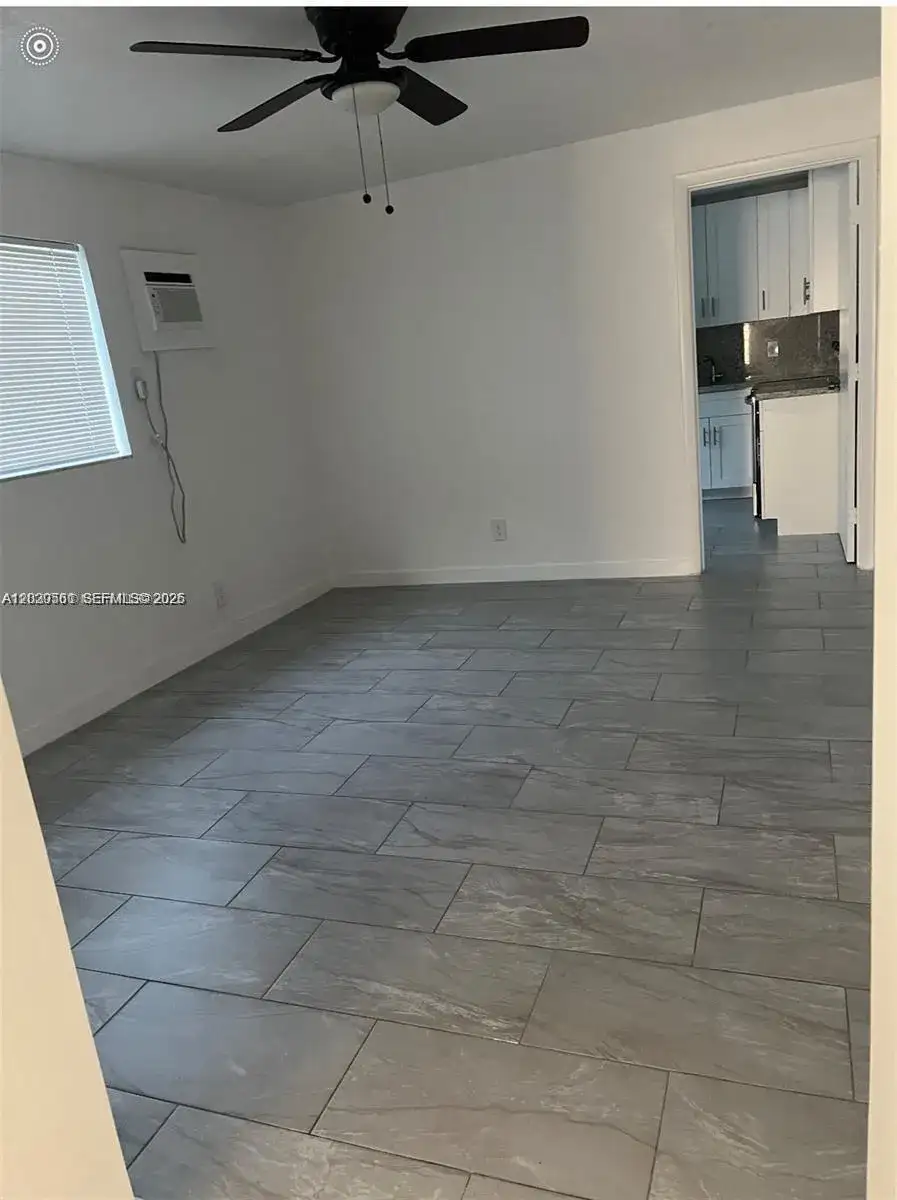 5920 NE 1st Ter, Oakland Park FL 33334 photo 4