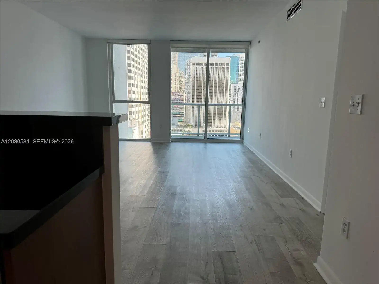 244 Biscayne Blvd # 2105, Miami FL 33132 photo 4