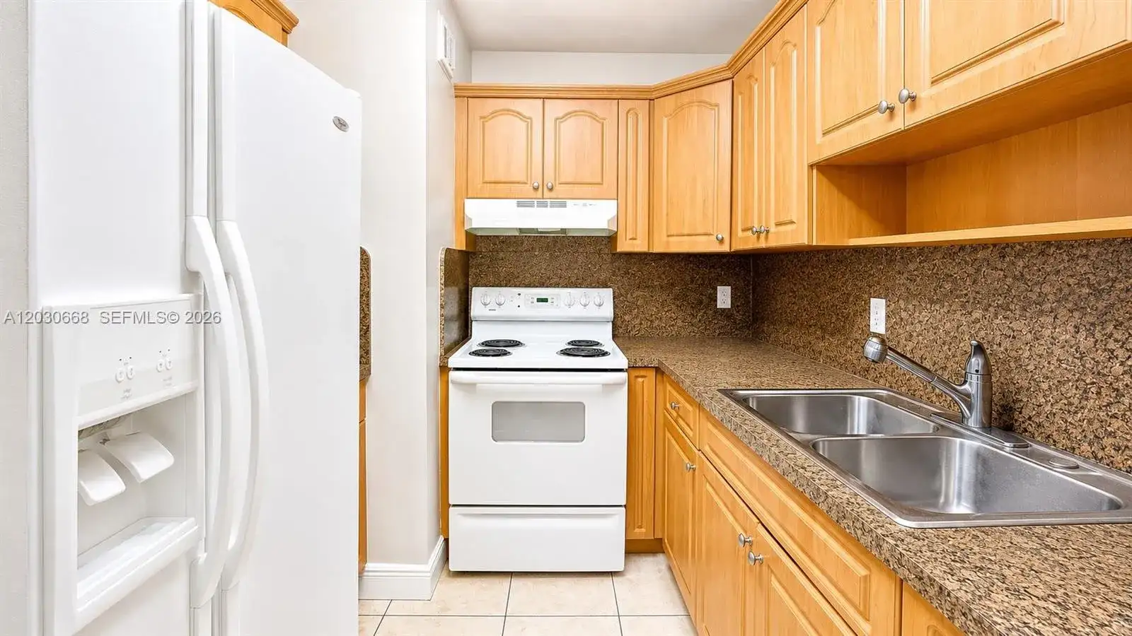 9100 SW 137th Ter # 3, Miami FL 33176 photo 2
