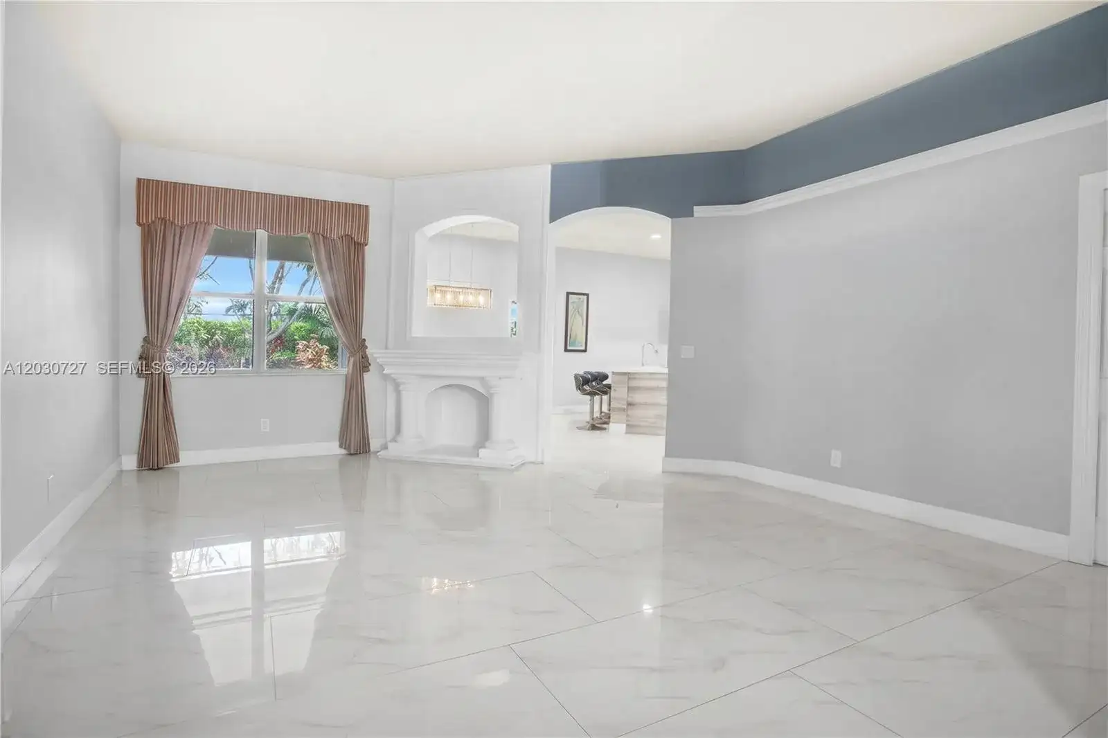 19548 S Whitewater Ave, Weston FL 33332 photo 4