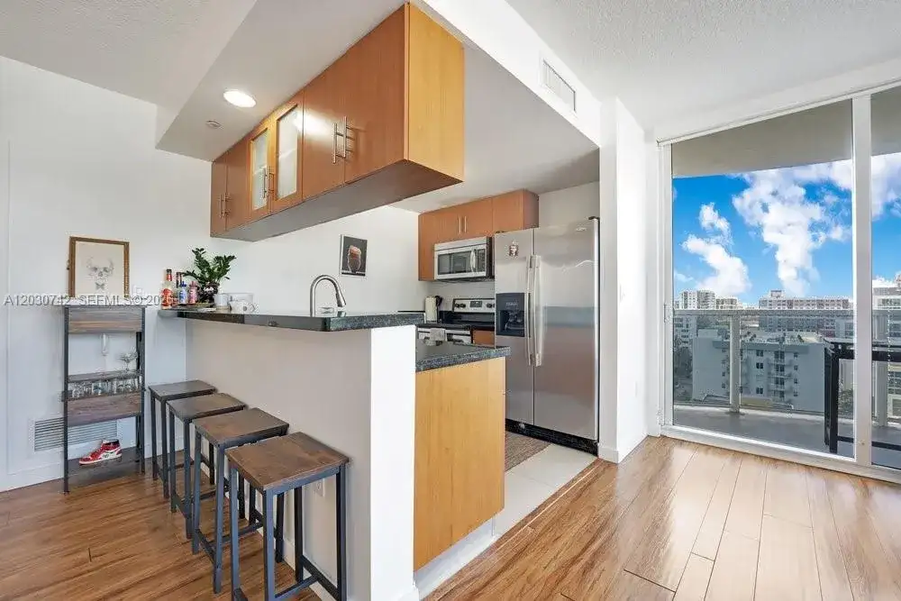 601 NE 23rd St # 1406, Miami FL 33137 photo 3