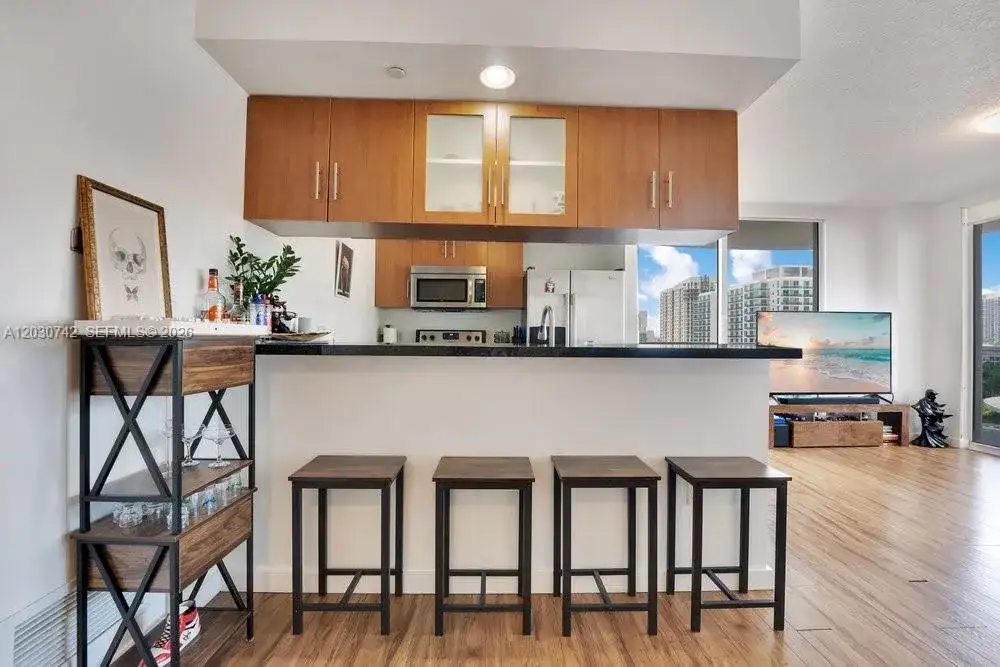 601 NE 23rd St # 1406, Miami FL 33137 photo 4