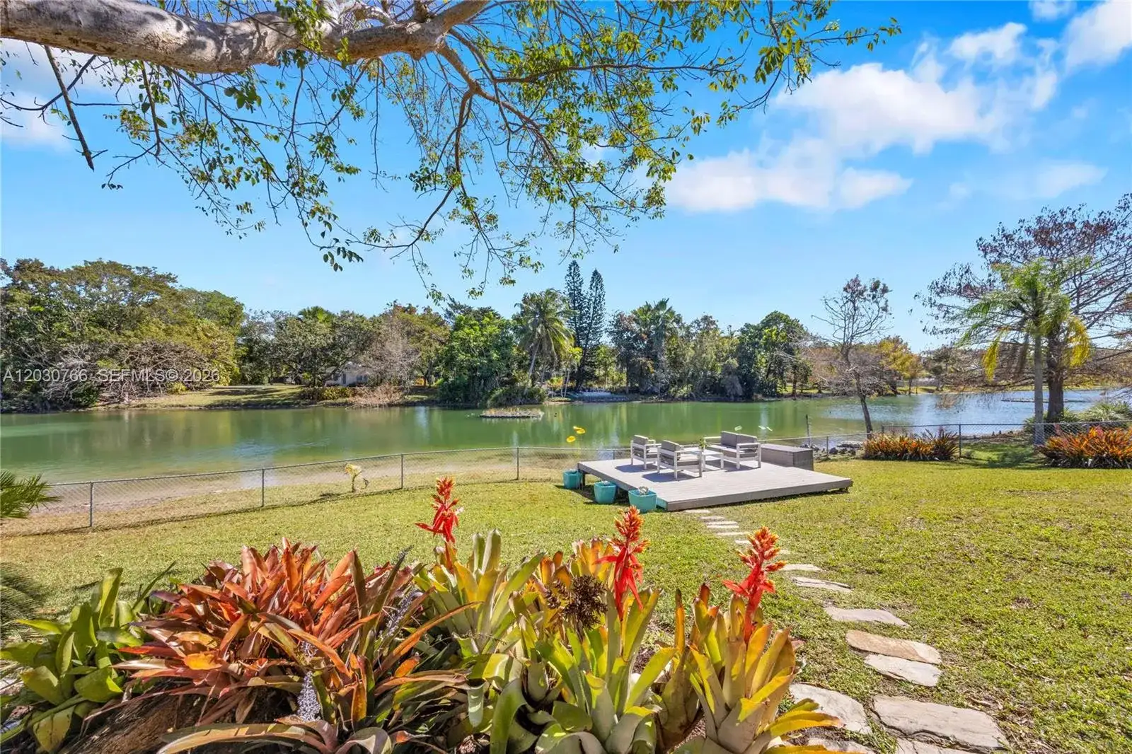 11625 SW 70th Ave, Pinecrest FL 33156 photo 4