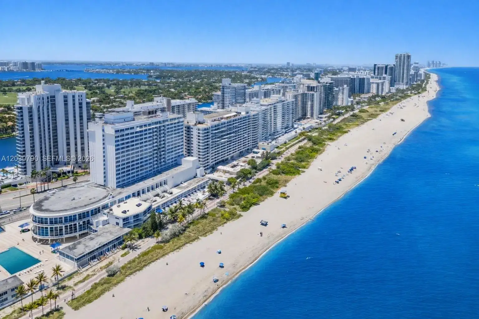 1 bath Residential for sale at 5445 Collins Ave # 1506, Miami Beach FL 33140