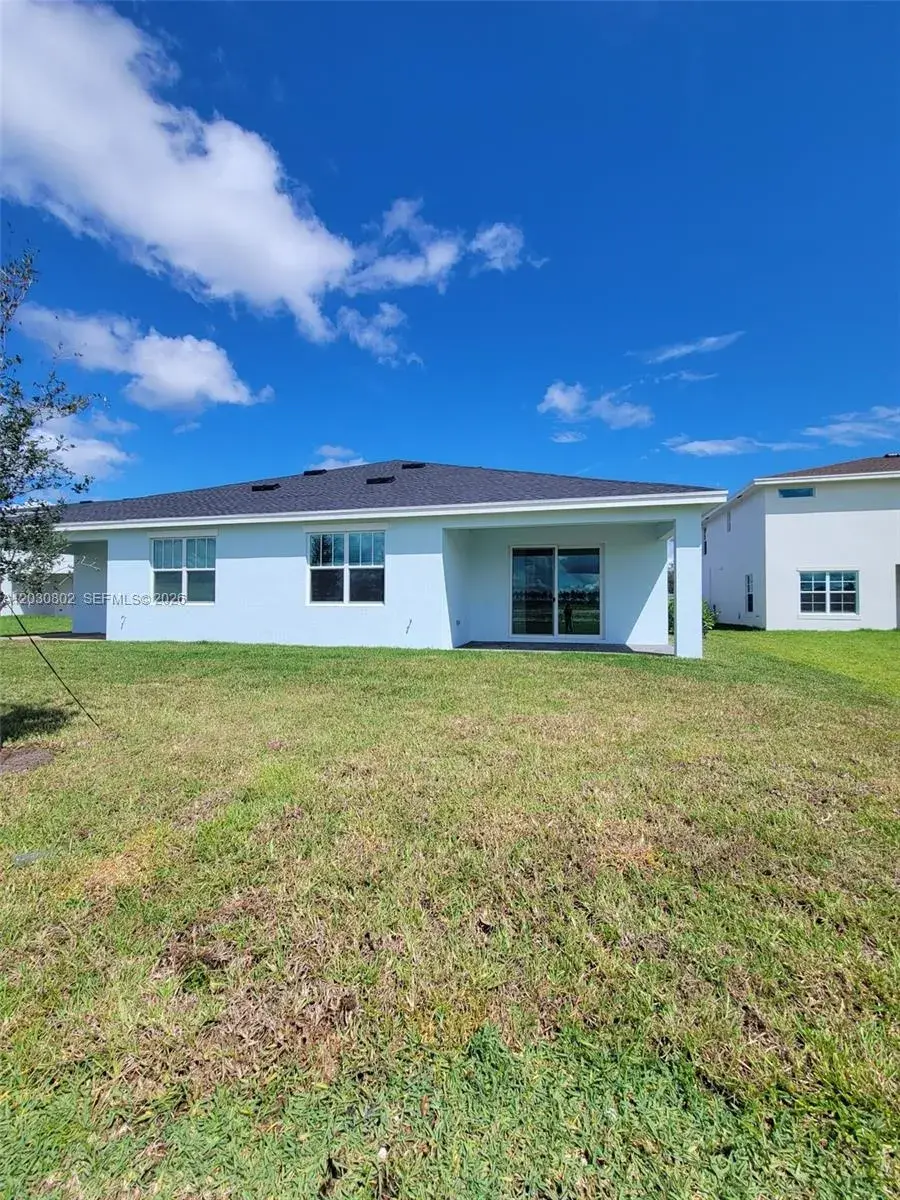 1689 Whistlegrass Ln # 1689, Loxahatchee FL 33470 photo 3