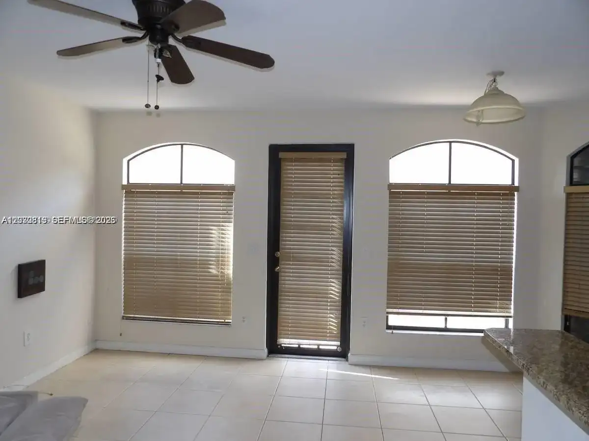 10315 NW 30th Ter # 10315, Doral FL 33172 photo 2