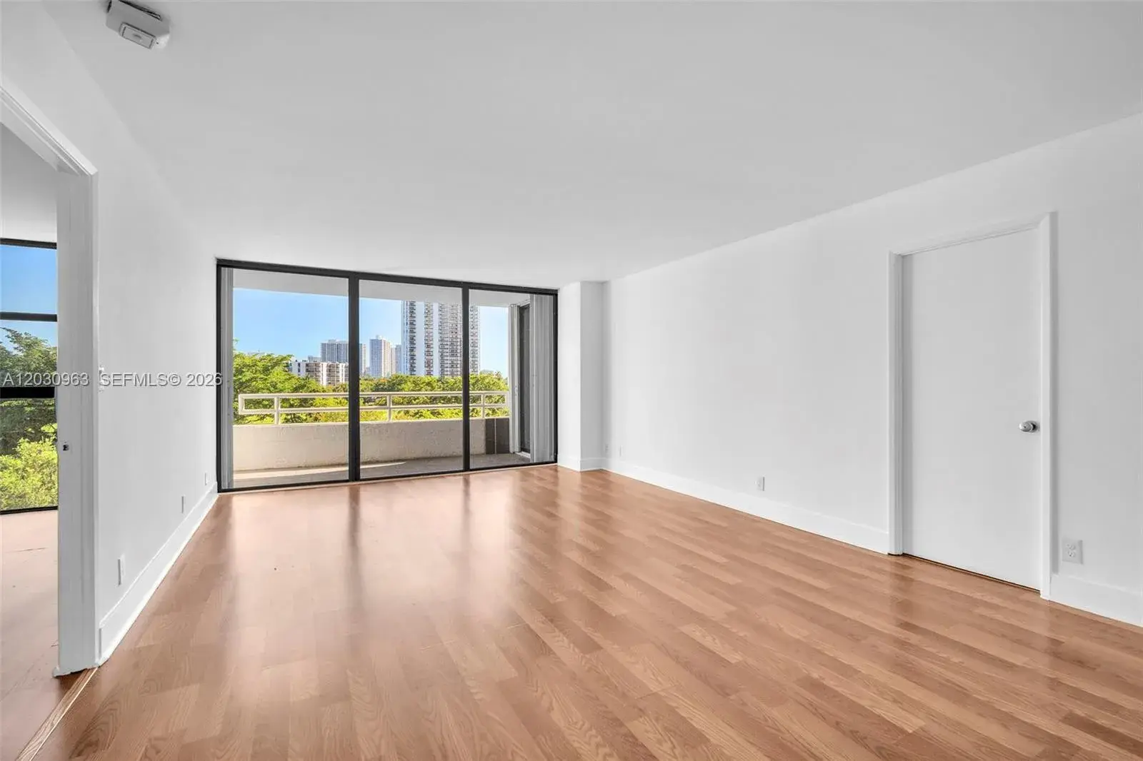 20355 NE 34th Ct # 421, Aventura FL 33180