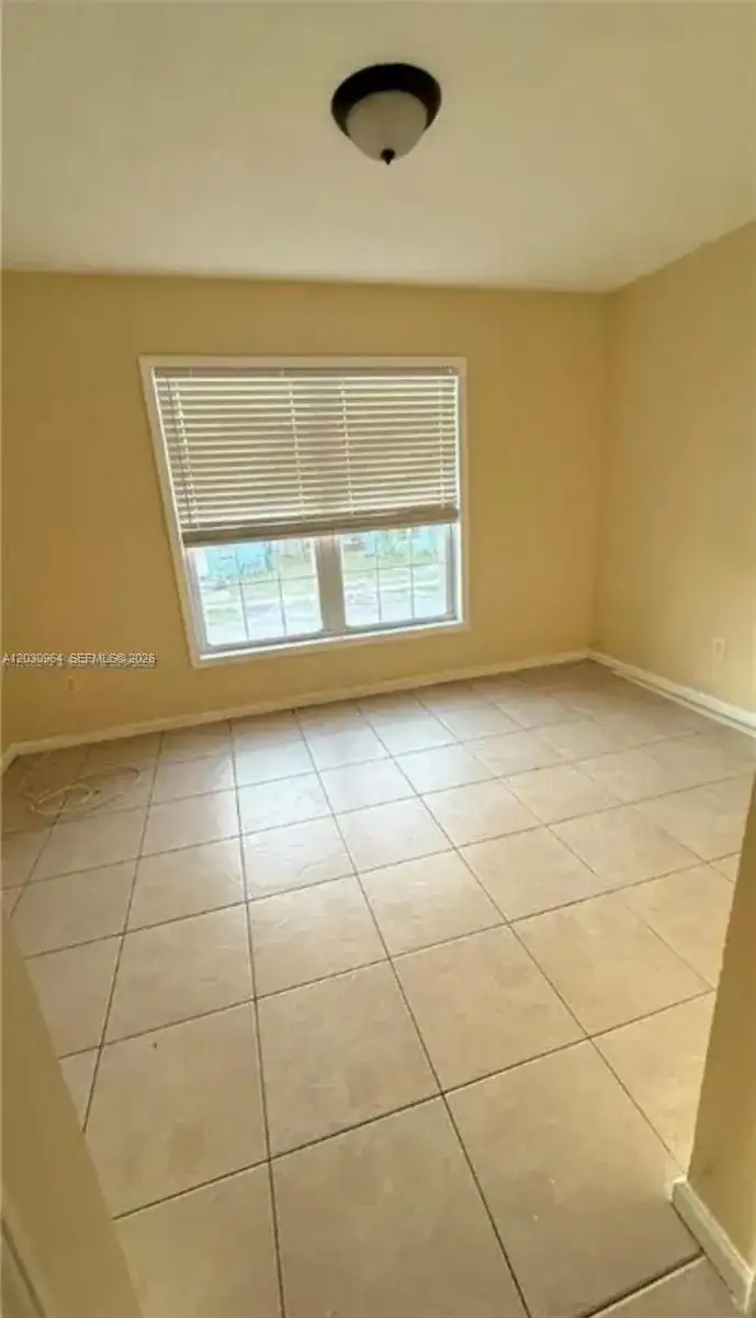 1742 SW 44th Ter, Fort Lauderdale FL 33317 photo 4