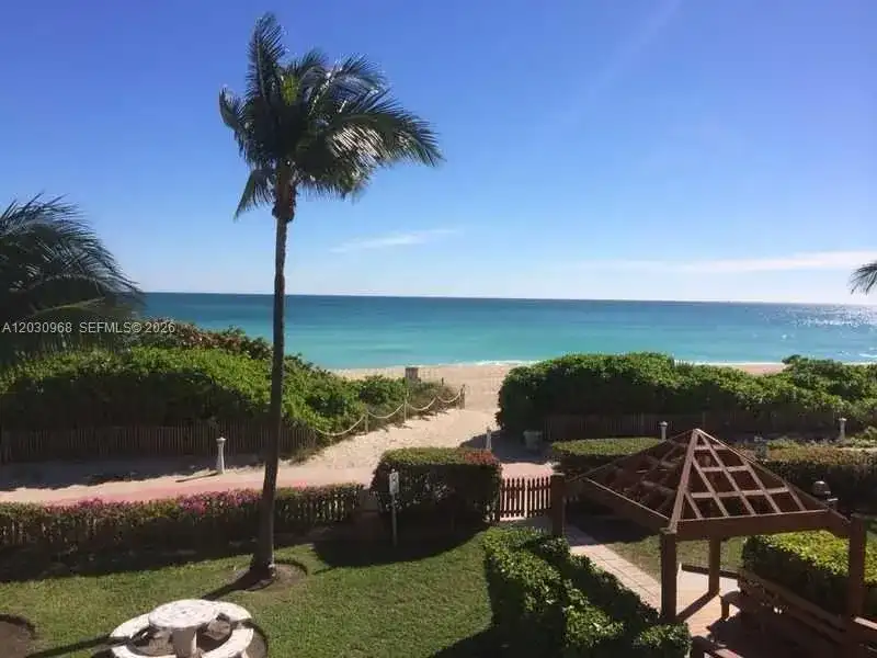 6767 Collins Ave # 206, Miami Beach FL 33141