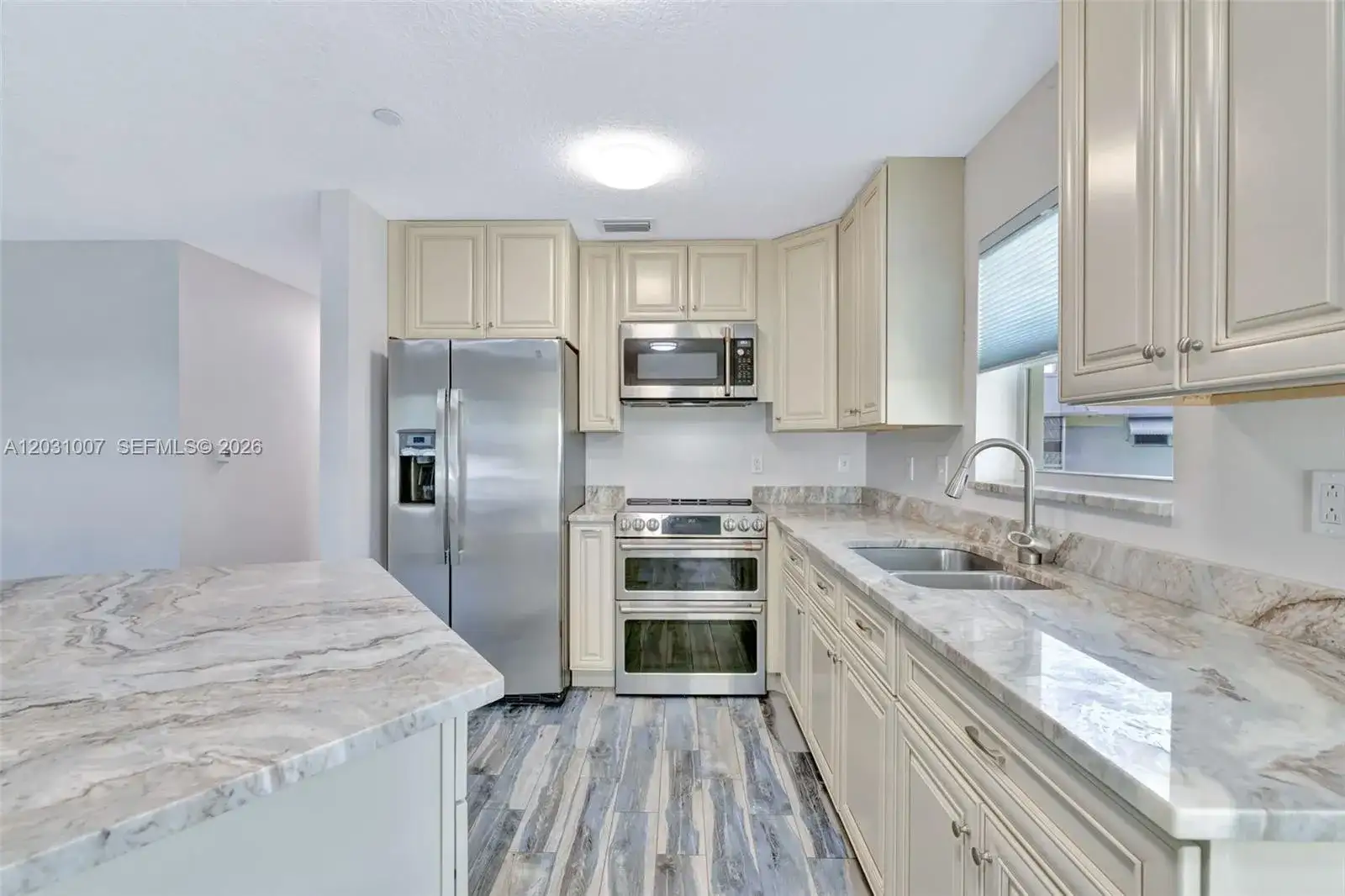 2929 SE Ocean Blvd # F6, Stuart FL 34996 photo 4