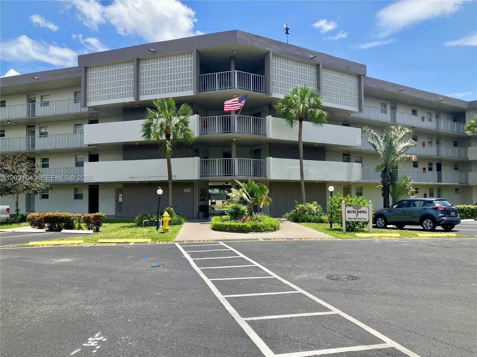 2801 NW 47th Ter # 403B, Lauderdale Lakes FL 33313